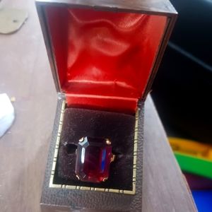 Vintage Avon Ring